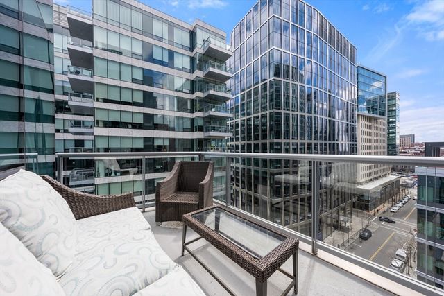 22 Liberty Dr 9G, Boston, MA 02210