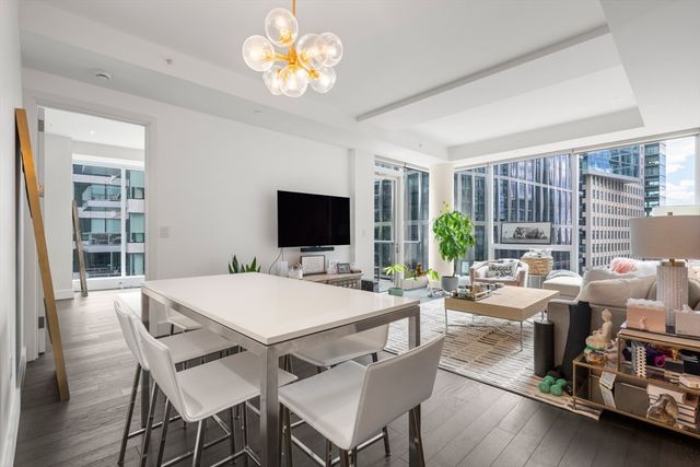 22 Liberty Dr 9G, Boston, MA 02210