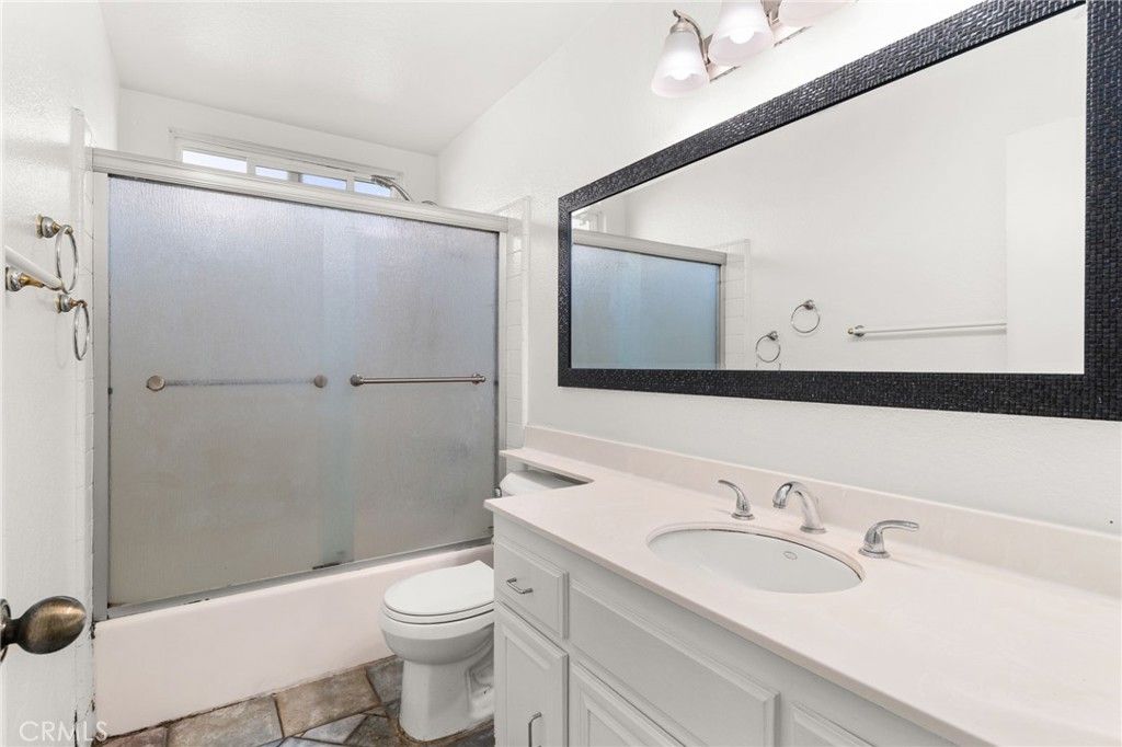 Image 23 of property listing at 1224 Palos Verde, Eastvale, CA 92880