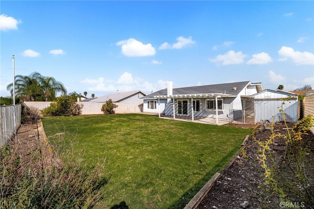 Image 34 of property listing at 1224 Palos Verde, Eastvale, CA 92880