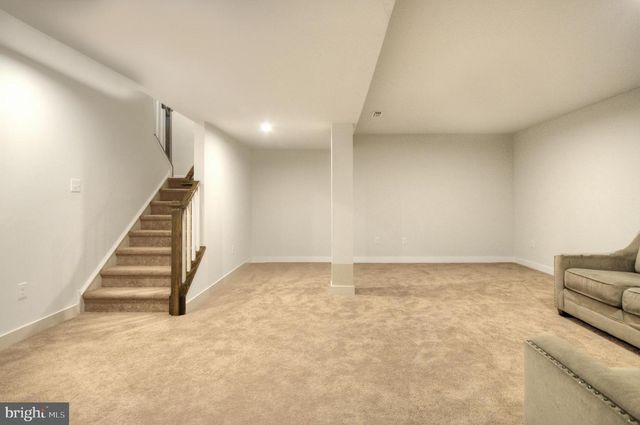 8 EICHMANN WAY, Woodstown, NJ 08098