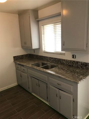 1235 W Pearl Street, Anaheim, CA 92801