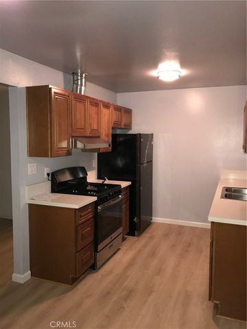 1235 W Pearl Street, Anaheim, CA 92801