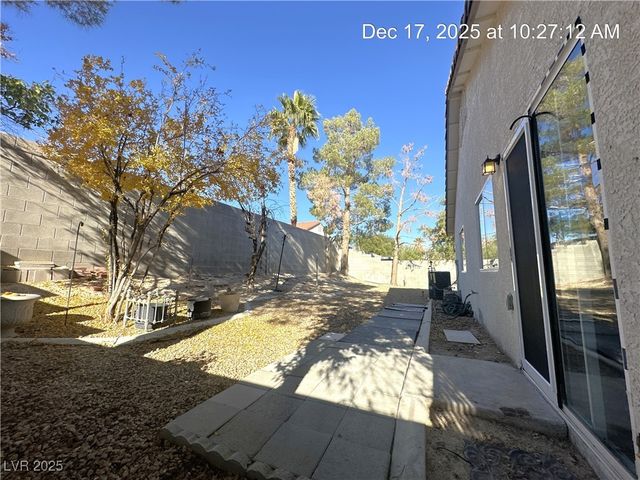 6009 Kitamaya Street, North Las Vegas, NV 89031