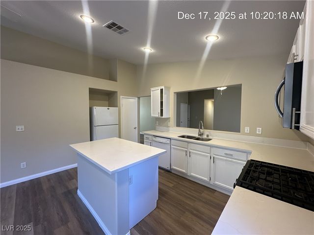 6009 Kitamaya Street, North Las Vegas, NV 89031