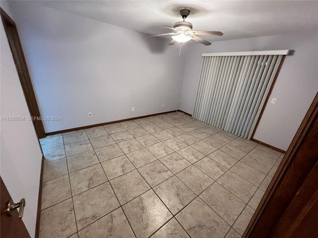 1921 SW Hickock Ter, Port St. Lucie, FL 34953