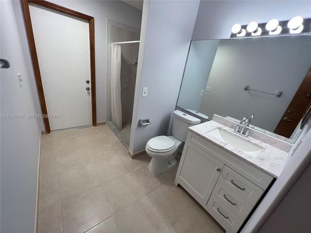 1921 SW Hickock Ter, Port St. Lucie, FL 34953