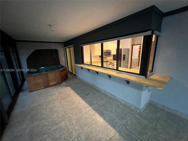 1921 SW Hickock Ter, Port St. Lucie, FL 34953