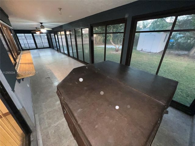 1921 SW Hickock Ter, Port St. Lucie, FL 34953