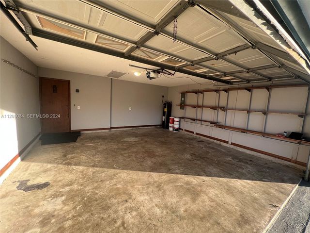 1921 SW Hickock Ter, Port St. Lucie, FL 34953