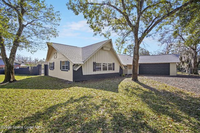 2675 Hillcrest Avenue, Titusville, FL 32796