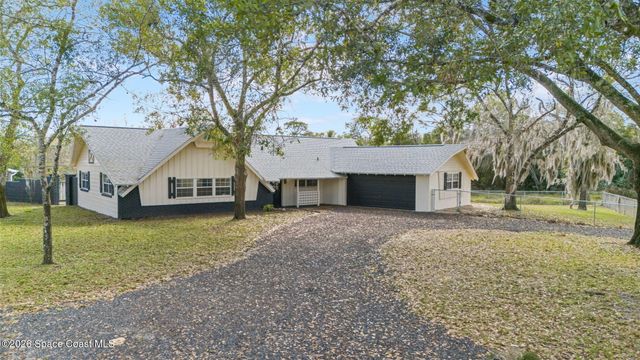 2675 Hillcrest Avenue, Titusville, FL 32796