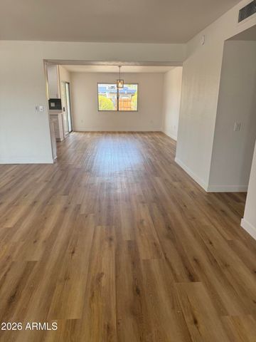 9742 W ALABAMA Avenue, Sun City, AZ 85351
