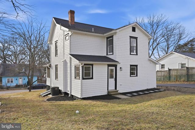 105 MAPLE AVE, Pasadena, MD 21122