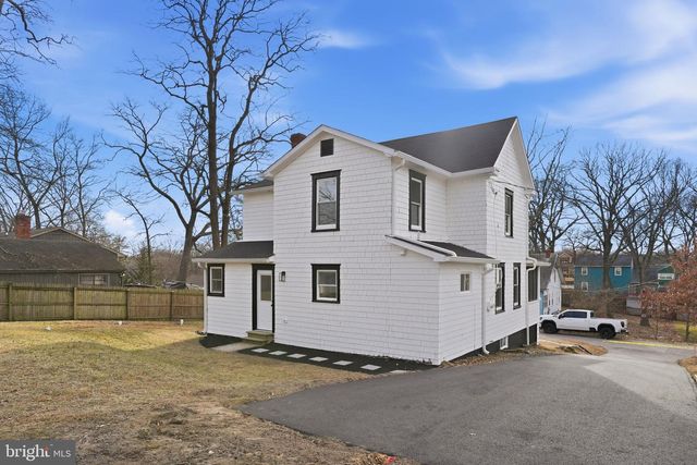 105 MAPLE AVE, Pasadena, MD 21122