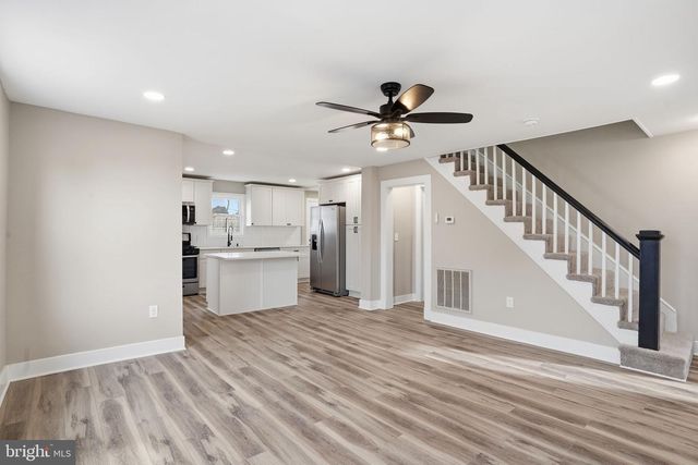 105 MAPLE AVE, Pasadena, MD 21122