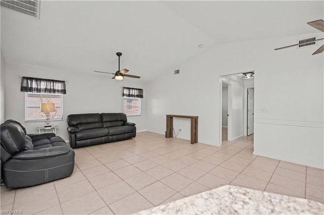 2201 SE 10th AVE, Cape Coral, FL 33990