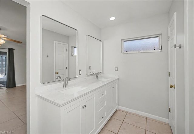 2201 SE 10th AVE, Cape Coral, FL 33990