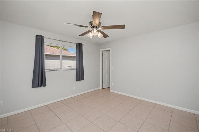 2201 SE 10th AVE, Cape Coral, FL 33990