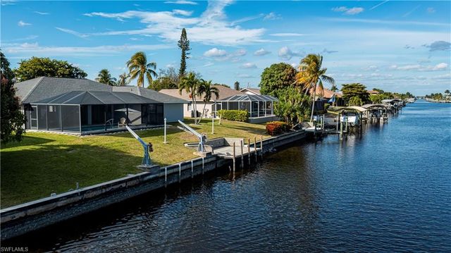 2201 SE 10th AVE, Cape Coral, FL 33990