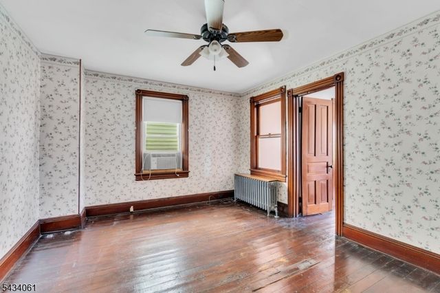 157 Bullman St, Phillipsburg Town, NJ 08865