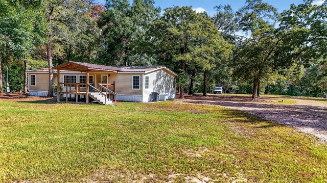 7365 Washington Avenue, Montgomery, TX 77316
