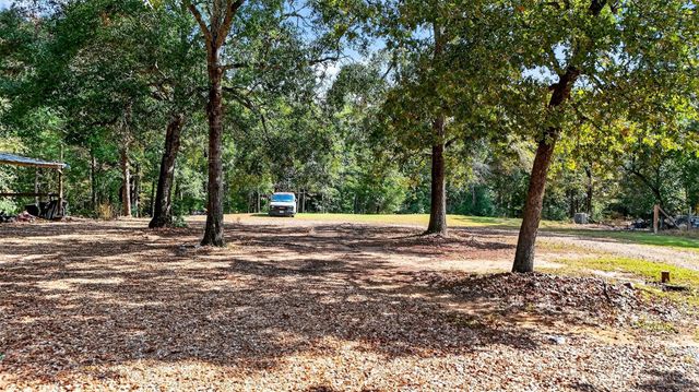 7365 Washington Avenue, Montgomery, TX 77316