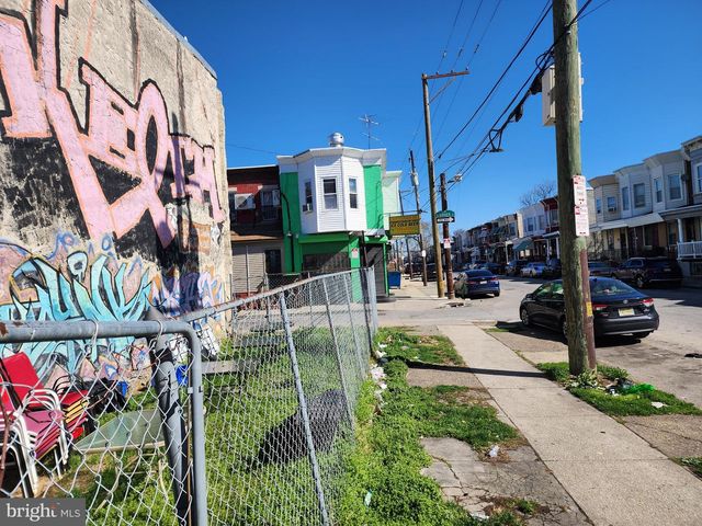 2500 W STERNER ST, Philadelphia, PA 19132
