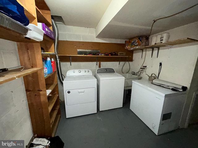 9456 MERRYREST RD, Columbia, MD 21045