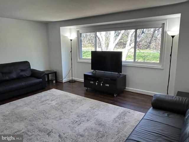 9456 MERRYREST RD, Columbia, MD 21045