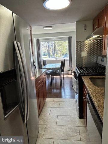 9456 MERRYREST RD, Columbia, MD 21045
