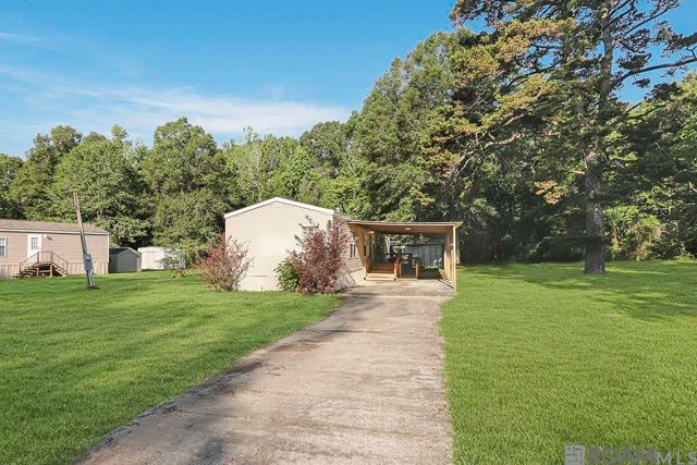 29437 Burns Ln, Walker, LA 70785