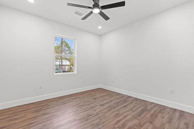 9 Central 7th Street, Santa Rosa Beach, FL 32459