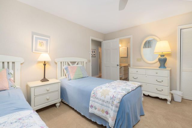 6 4th Avenue, Isle Of Palms, SC 29451