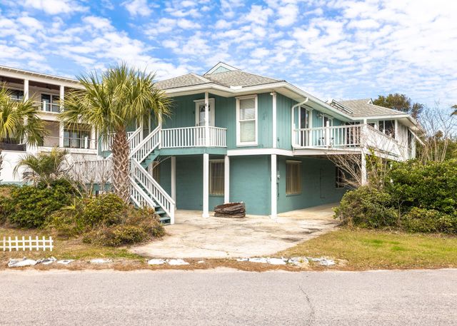 6 4th Avenue, Isle Of Palms, SC 29451