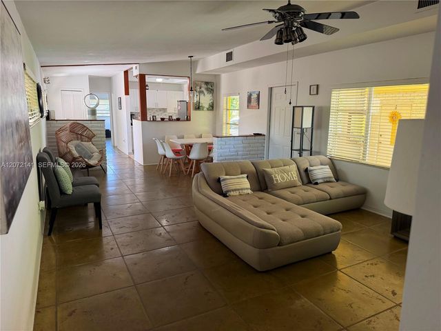 935 Polk Street, Hollywood, FL 33019