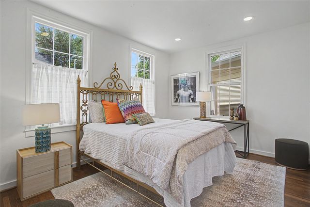 4705 El Campo Avenue, Fort Worth, TX 76107