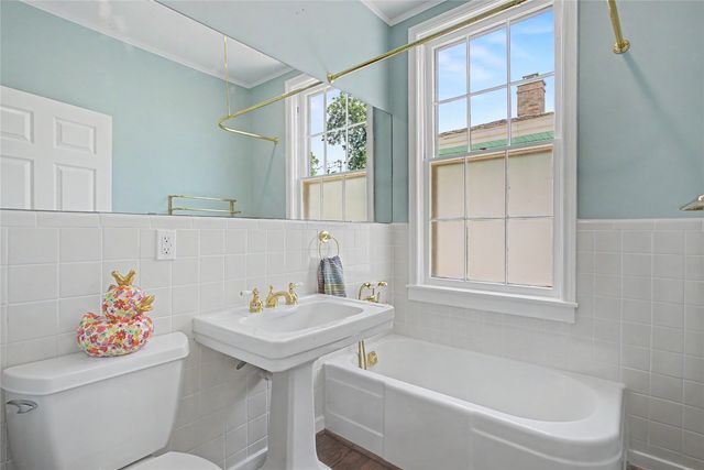 4705 El Campo Avenue, Fort Worth, TX 76107