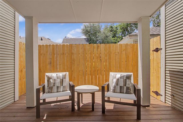 4705 El Campo Avenue, Fort Worth, TX 76107