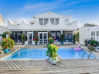 115 Bayview Walk, Cherry Grove, NY 11782