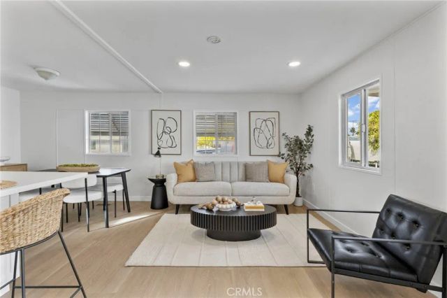23701 Western South 121, Torrance, CA 90501