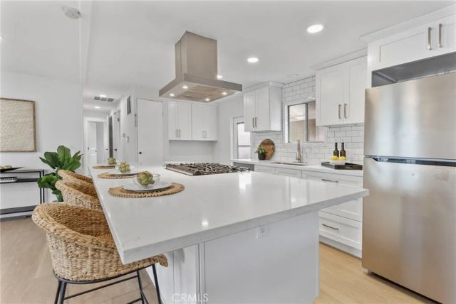 23701 Western South 121, Torrance, CA 90501
