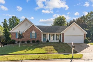 16500 Thunderhead Canyon Court, Ballwin, MO 63011