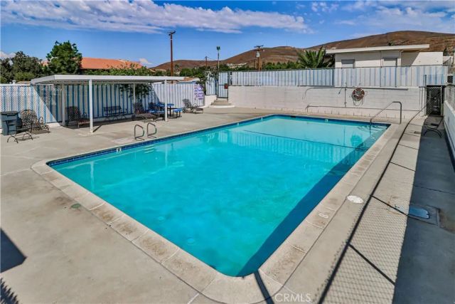 198 Skyline 68, Thousand Oaks, CA 91362