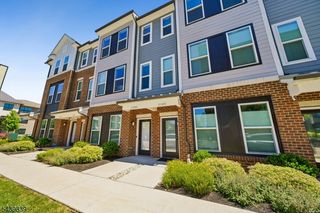 7 Jessica Ln 11202, Union Twp., NJ 07083