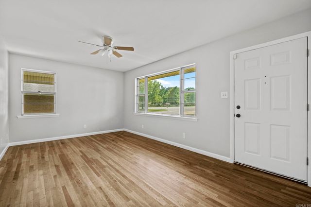 304 N Ella Street, Searcy, AR 72143