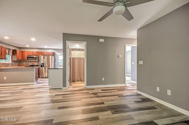 5 Poplar Wood Court, Johnson City, TN 37604