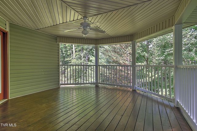 5 Poplar Wood Court, Johnson City, TN 37604