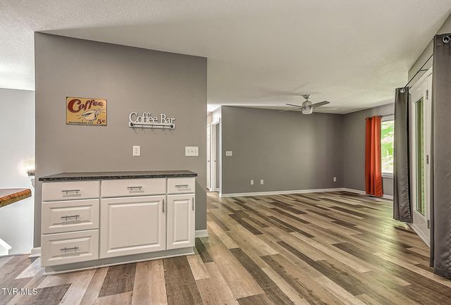 5 Poplar Wood Court, Johnson City, TN 37604