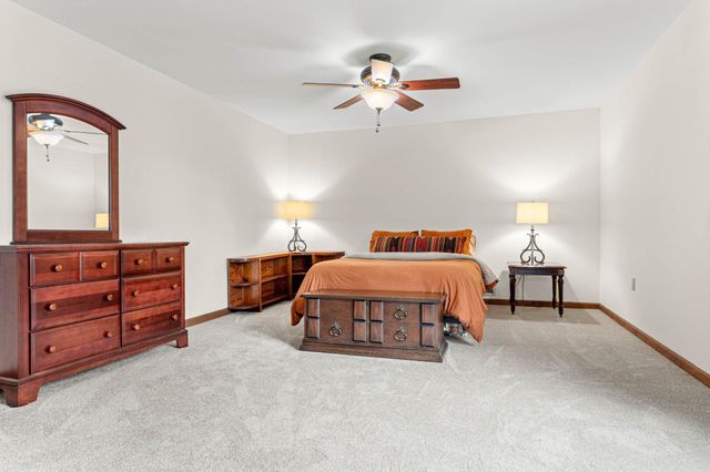 703 RIDGE RD, Pottstown, PA 19465